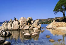 阿斯顿·马丁Valhalla如何平衡品牌DNA和电气化革新？